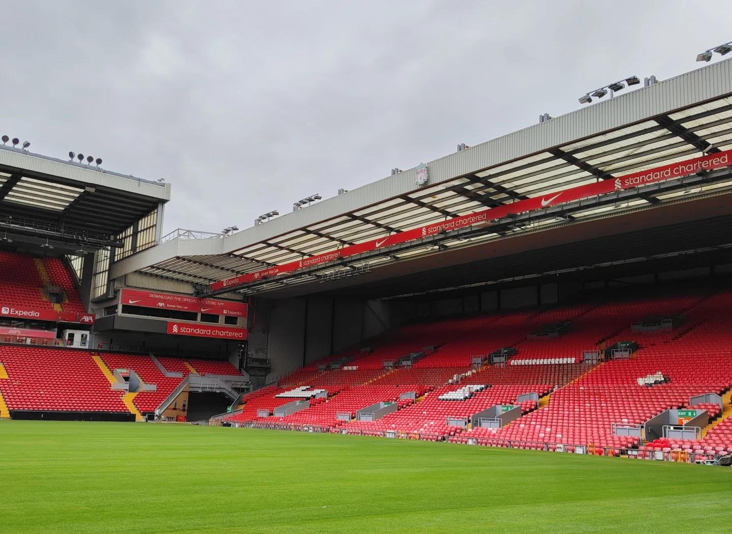 2025年亚洲锦标赛盛装舞步个人决赛 饶嘉怡获得冠军（饶嘉怡摘得2025年亚锦赛盛装舞步个人赛冠军）