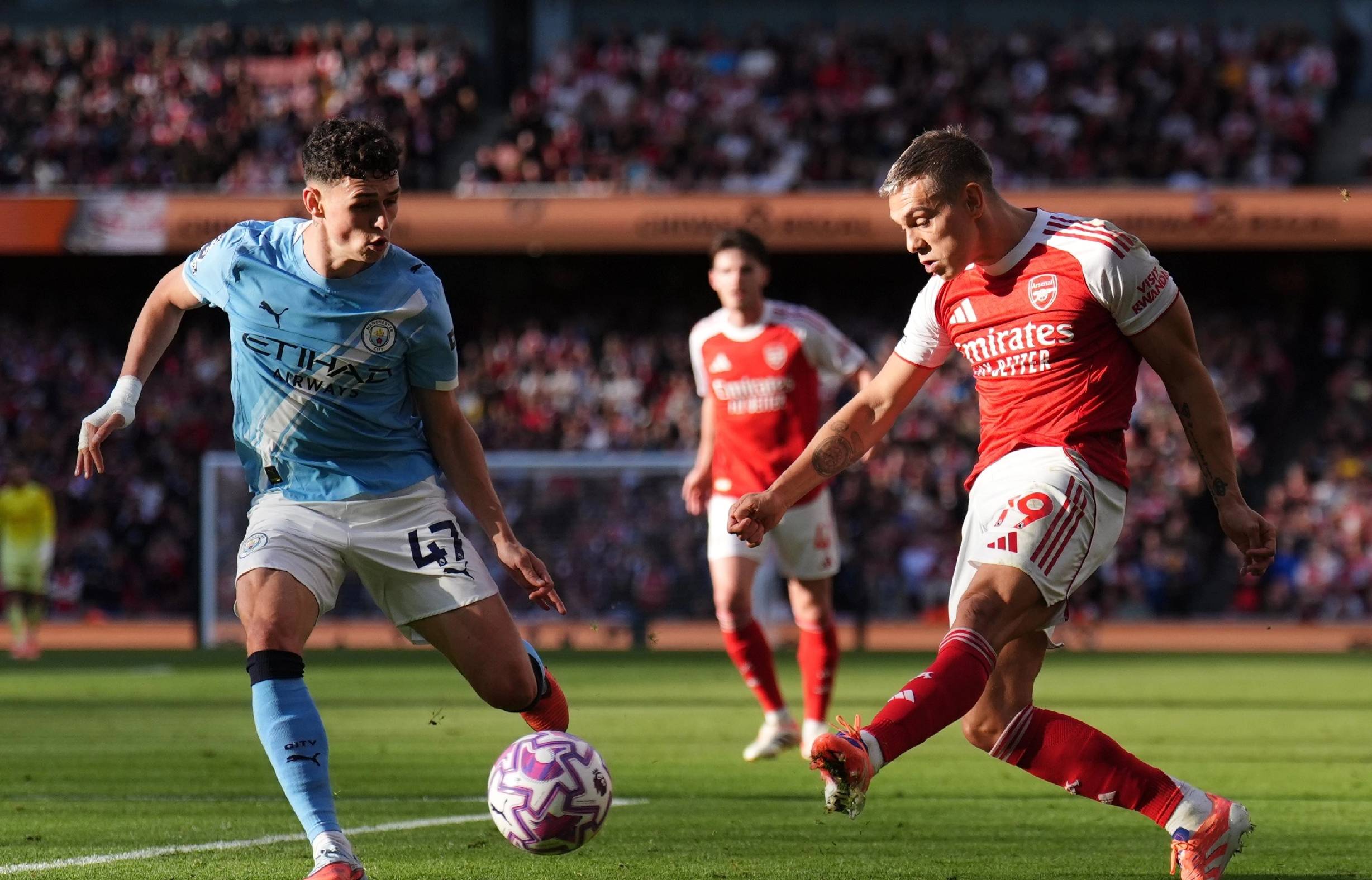 上赛季场均22.5分7.3篮板！山西官宣迪亚洛回归球队（迪亚洛回归山西男篮：上季场均22.5分7.3篮板）