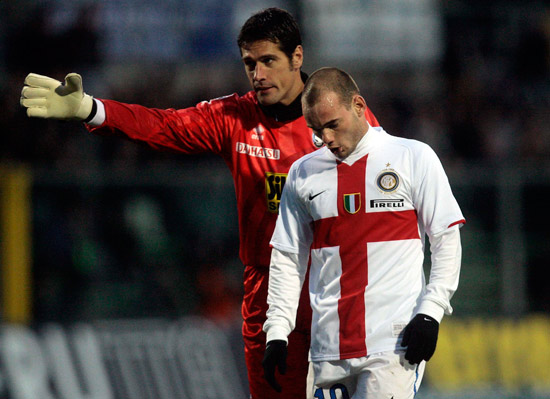 成都蓉城祝贺重庆铜梁龙成功冲超：我们携手展现西南足球风采（成都蓉城恭贺重庆铜梁龙冲超成功：携手擦亮西南足球名片）