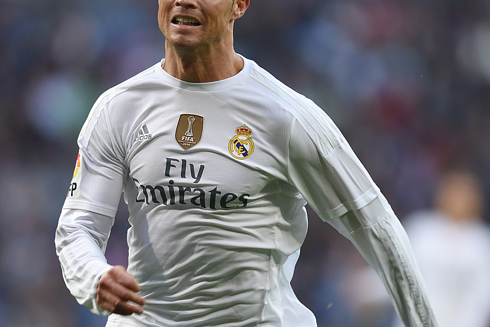 队报解析KK状态下滑：偏爱欧冠而非联赛，漫长赛季难保持状态（队报：KK状态走低，重欧冠轻联赛，漫长赛季难保稳定）