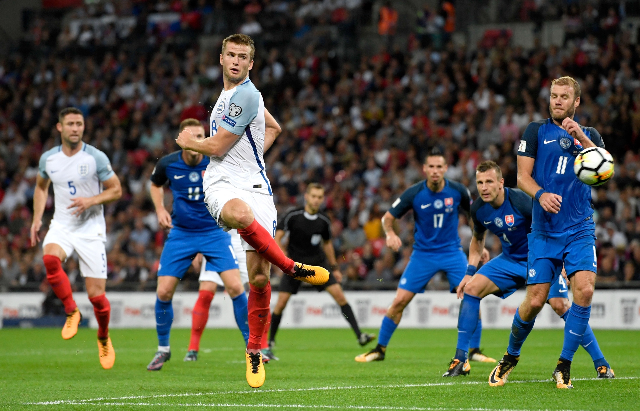 他用一节比赛带走悬念（他单节发力终结悬念）