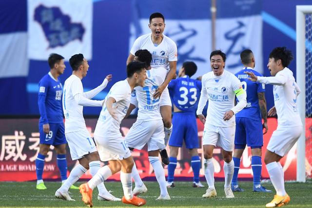 大卫-路易斯：未来会当教练；在慕尼黑夺得欧冠那夜太疯狂了（大卫-路易斯：有意投身执教，慕尼黑欧冠夺冠之夜太疯狂）