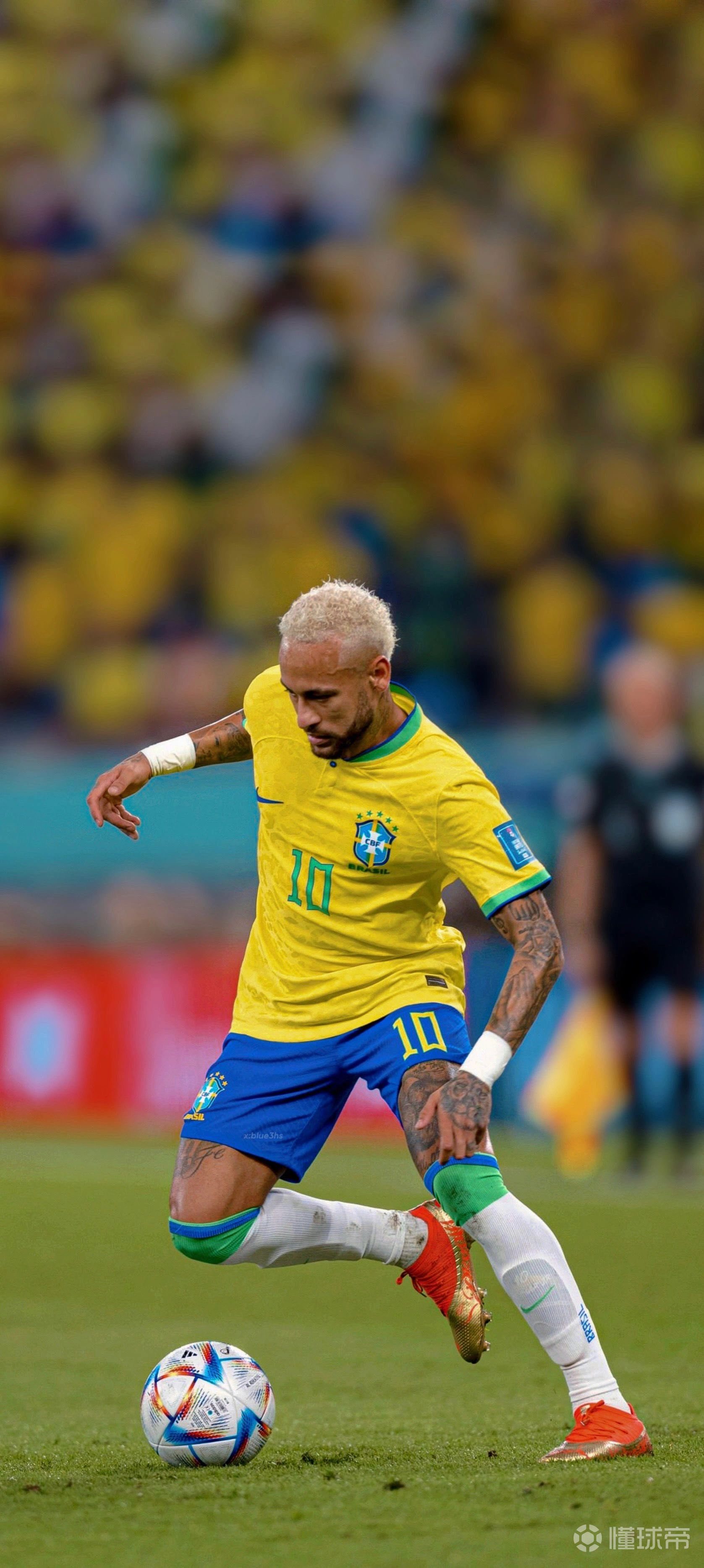 英媒：利兹联有意在冬窗引进米兰前锋希门尼斯（英媒：利兹联欲冬窗签下米兰前锋希门尼斯）