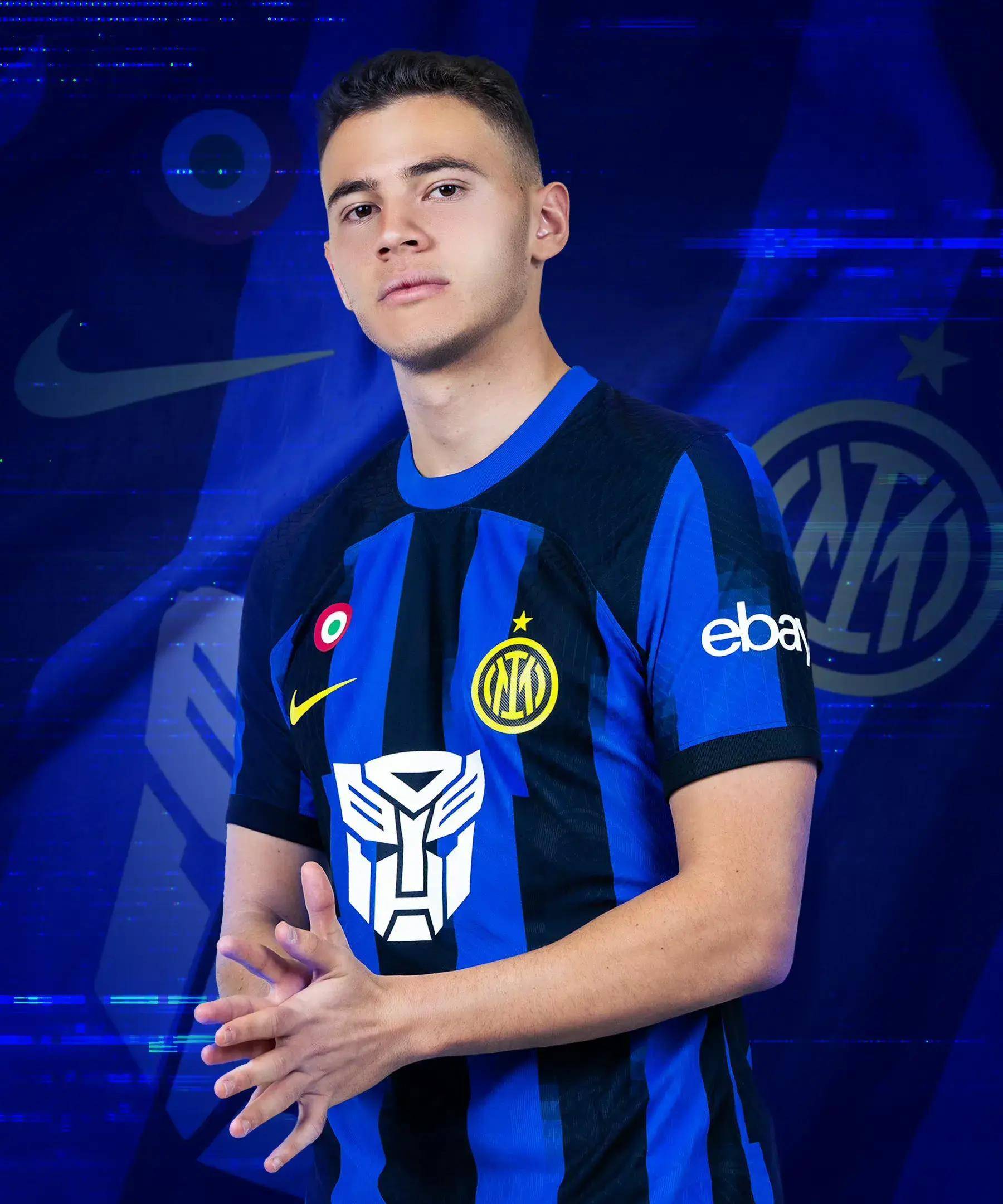 澳超半场：鲁弗推射建功，惠灵顿凤凰暂1-0阿德莱德联（澳超半场战报：鲁弗低射破门，惠灵顿凤凰暂以1-0领先阿德莱德联）