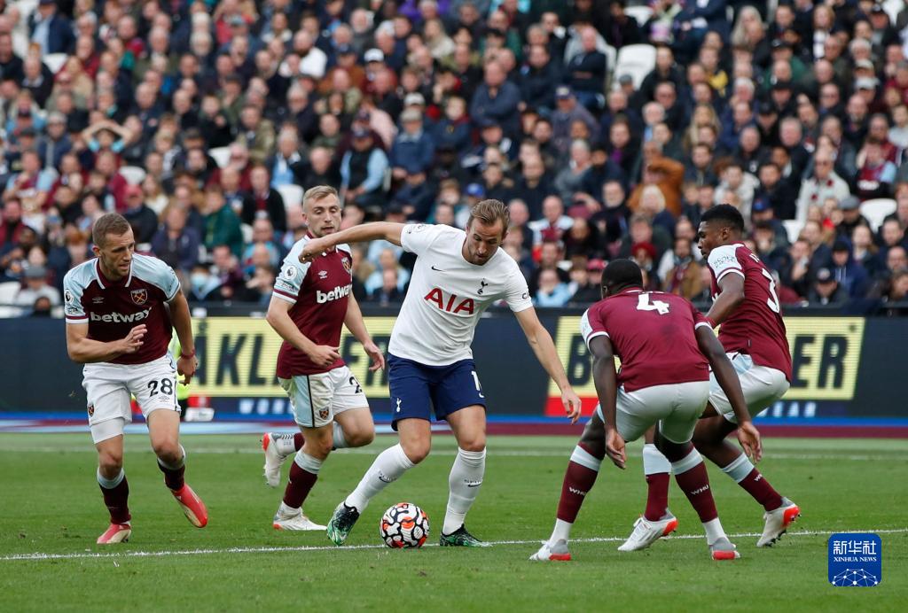 欧冠：巴黎2-0轻取泽尼特（欧冠-巴黎2比0完胜泽尼特）