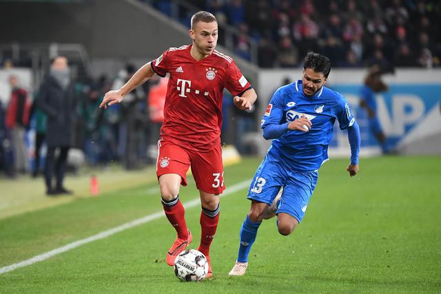 米兰官方欢迎里贝里造访米兰内洛，并发布其与迈尼昂合影（米兰官方晒照：里贝里做客米兰内洛，与迈尼昂同框）